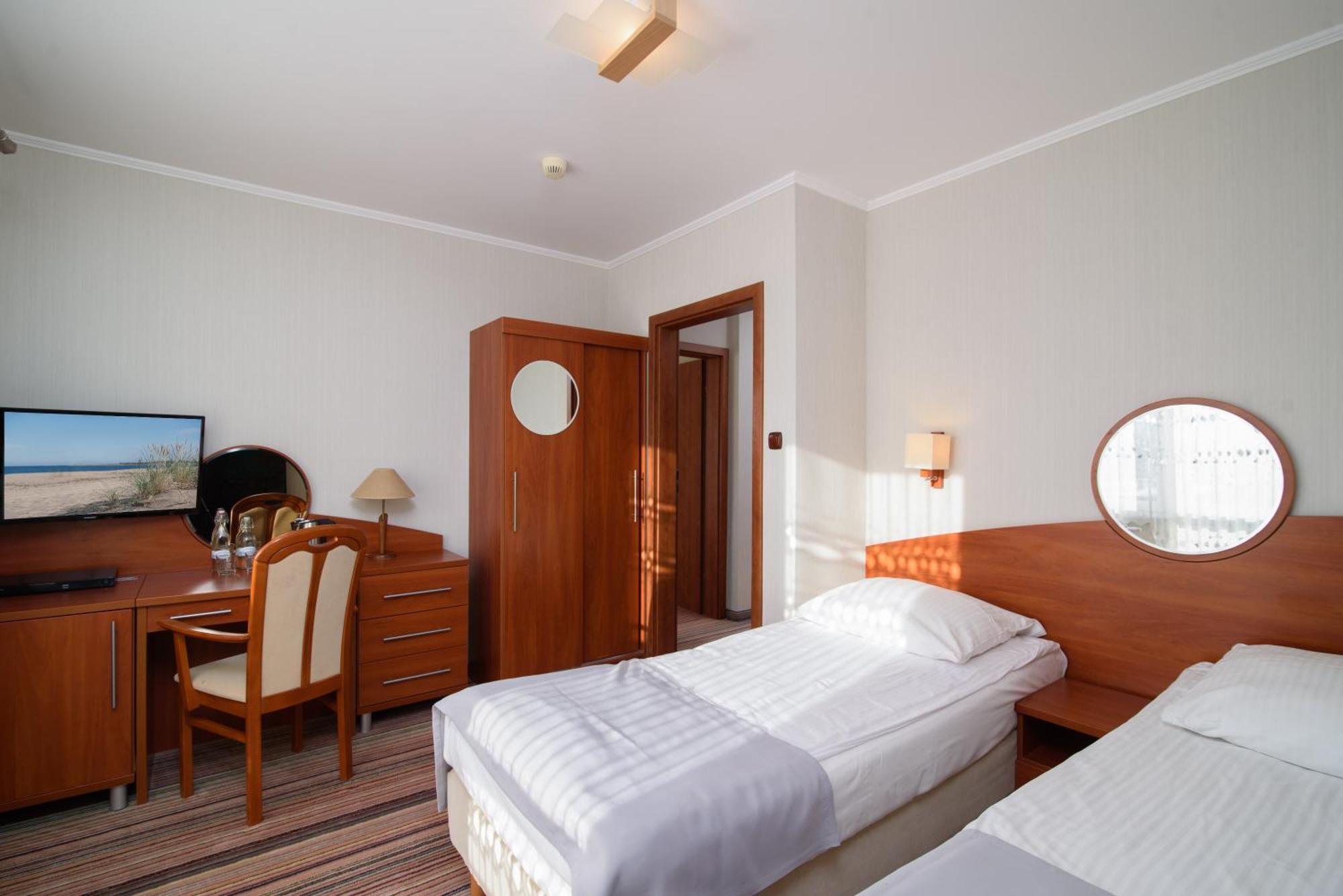 Hotel Spa Activia Jastrzebia Gora Exterior foto